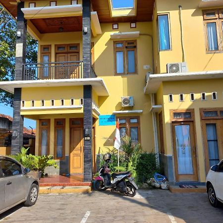 Riki Guesthouse Syari'Ah 제파라 외부 사진